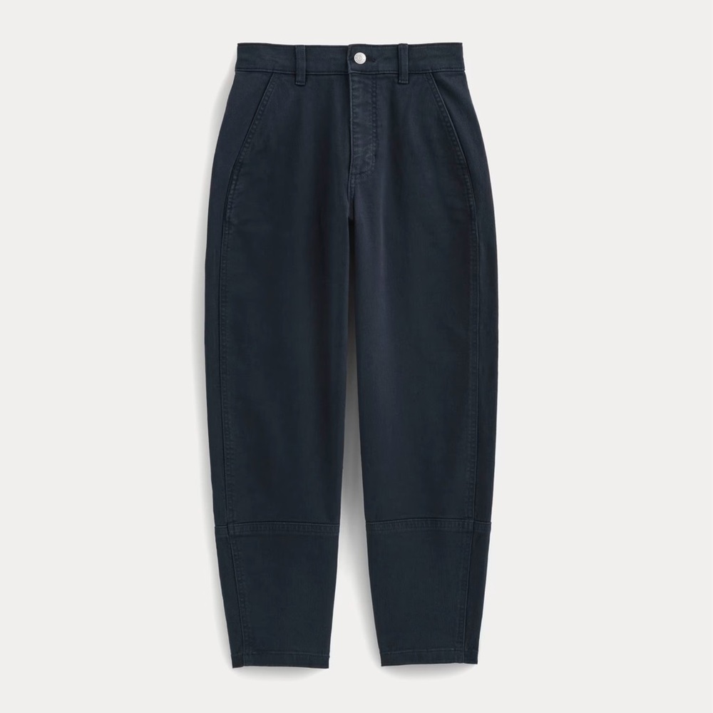 Everlane Utility Barrel Pants in navy